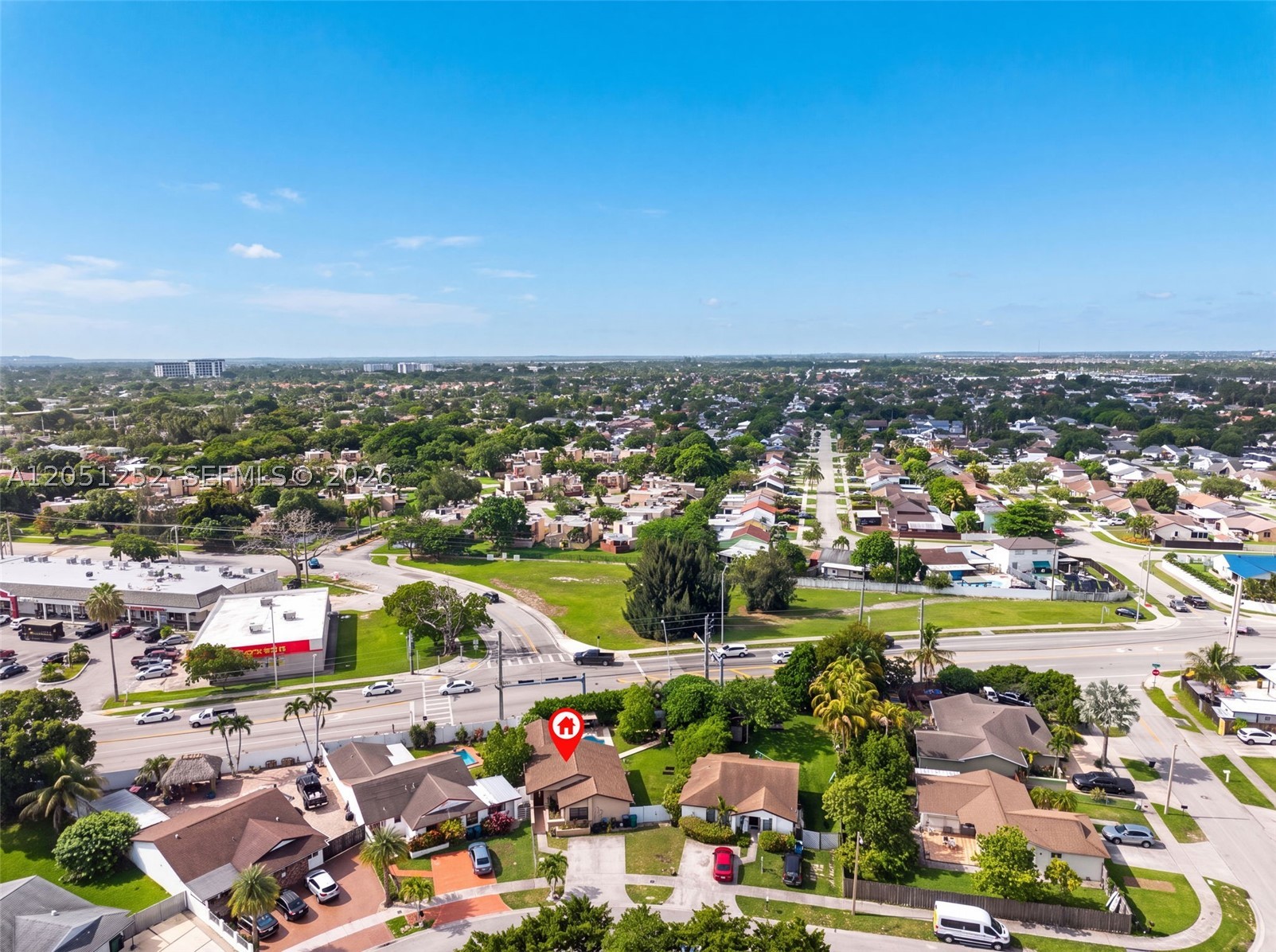 SOUTH MIAMI LAKES - Residential