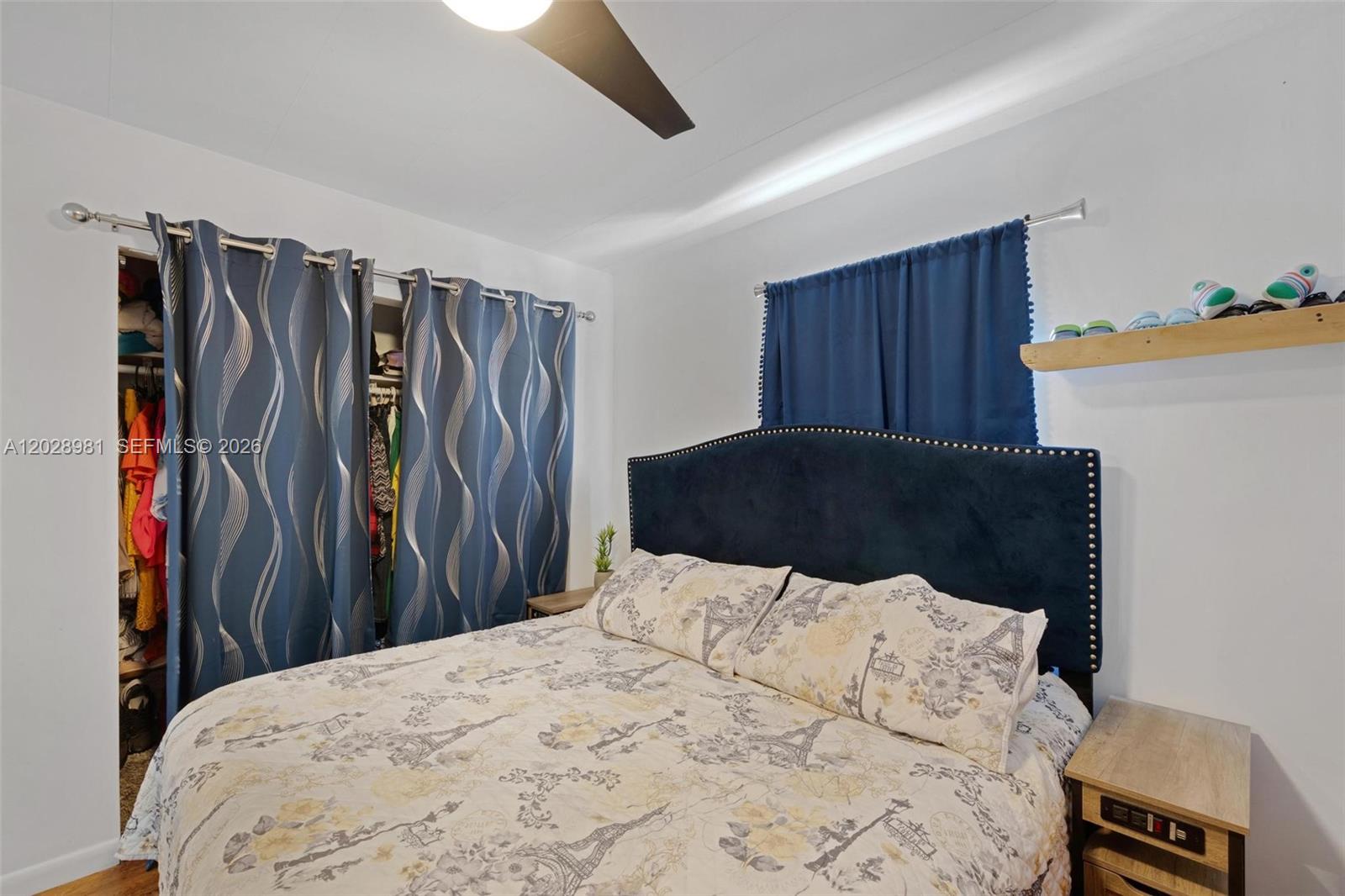 BUTTONWOODS ACRES - Residential