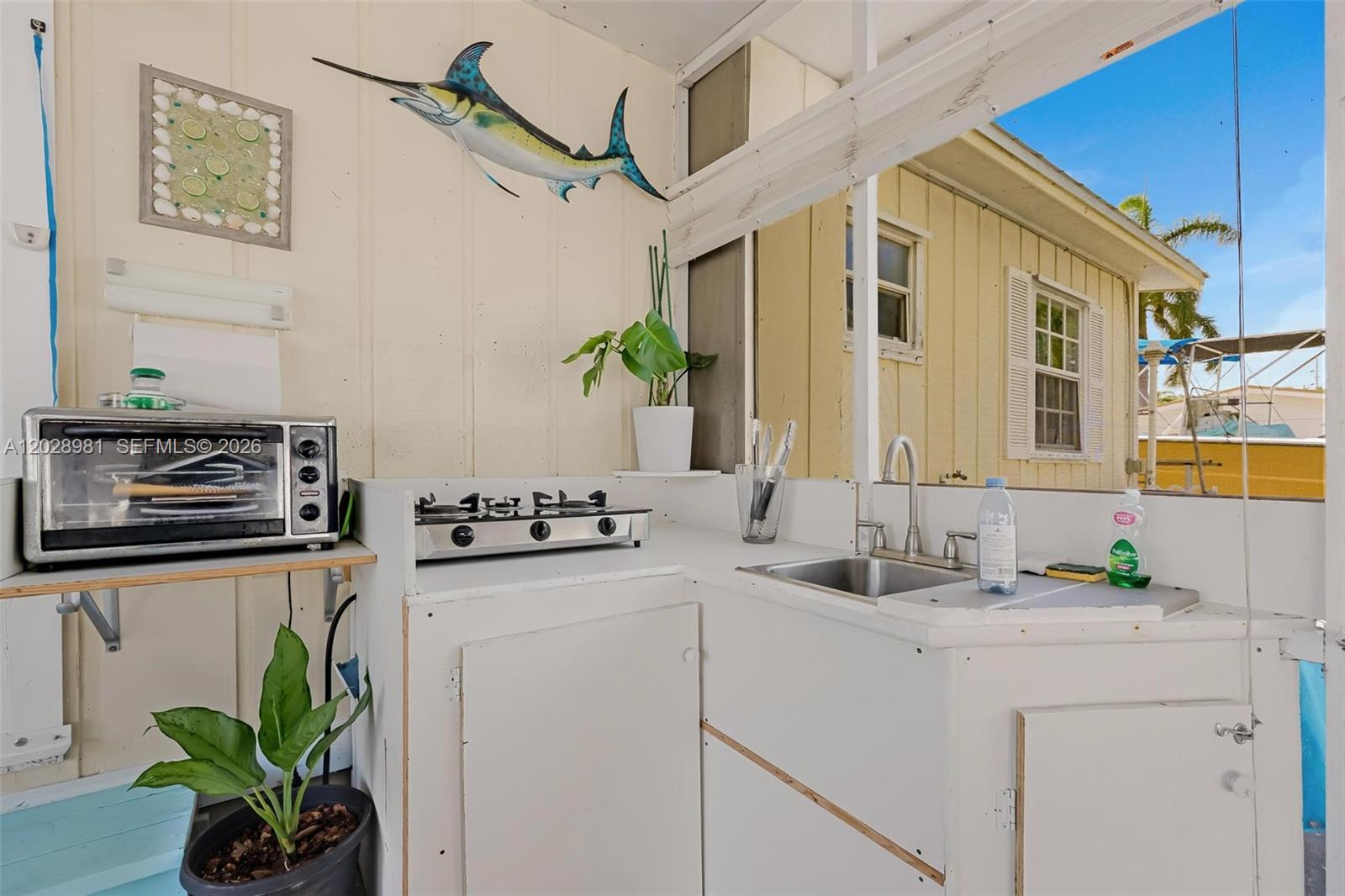 BUTTONWOODS ACRES - Residential