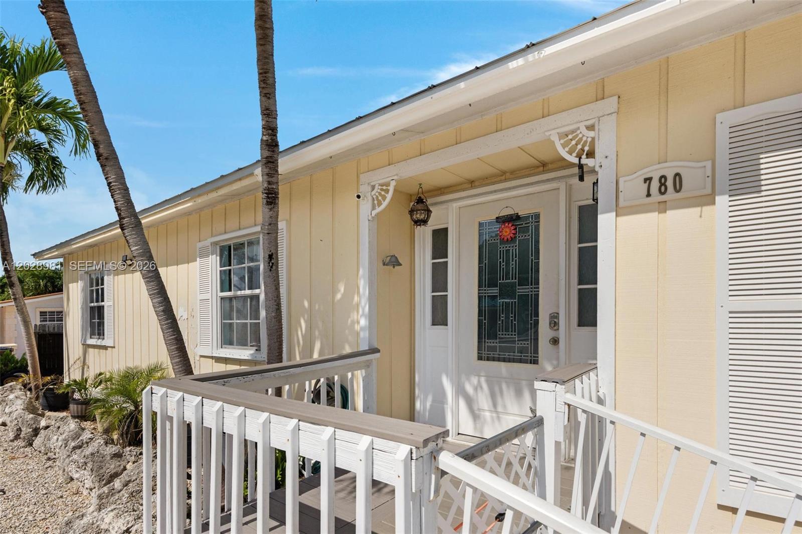 BUTTONWOODS ACRES - Residential