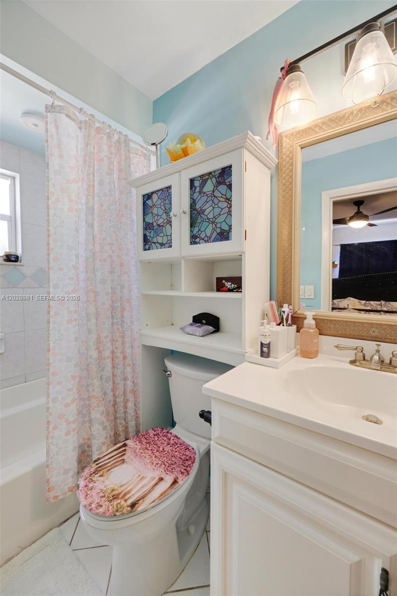 BUTTONWOODS ACRES - Residential