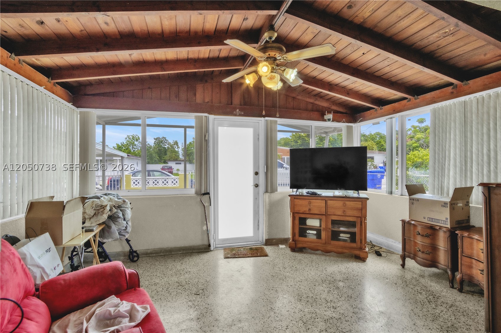 RIVERSIDE FARMS - Residential Income