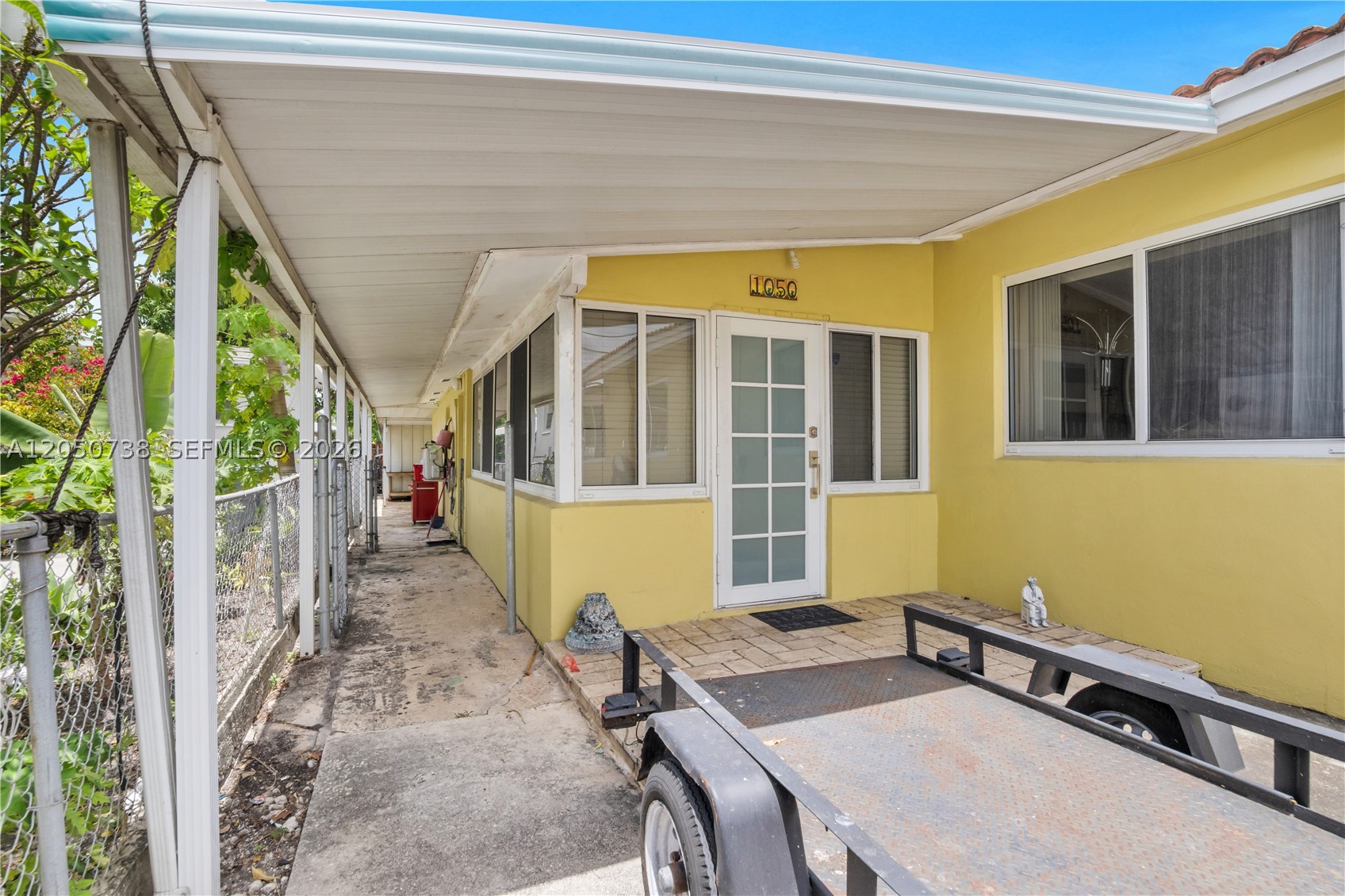 RIVERSIDE FARMS - Residential Income