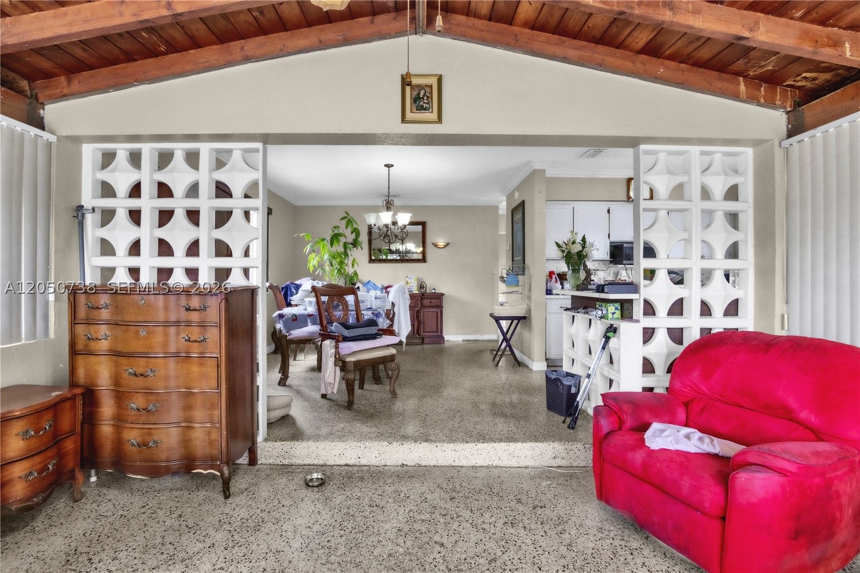 RIVERSIDE FARMS - Residential Income