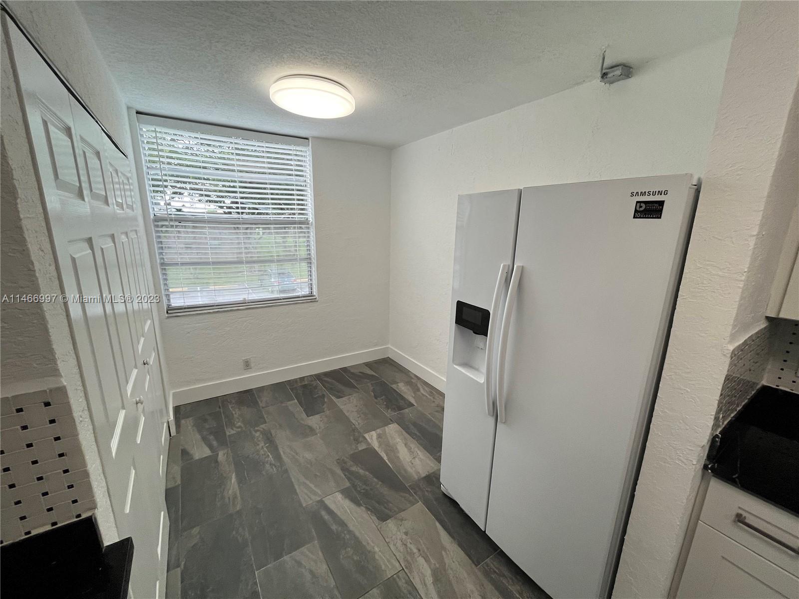 2 OF PALM SPRINGS 1 CONDO - Residential Lease