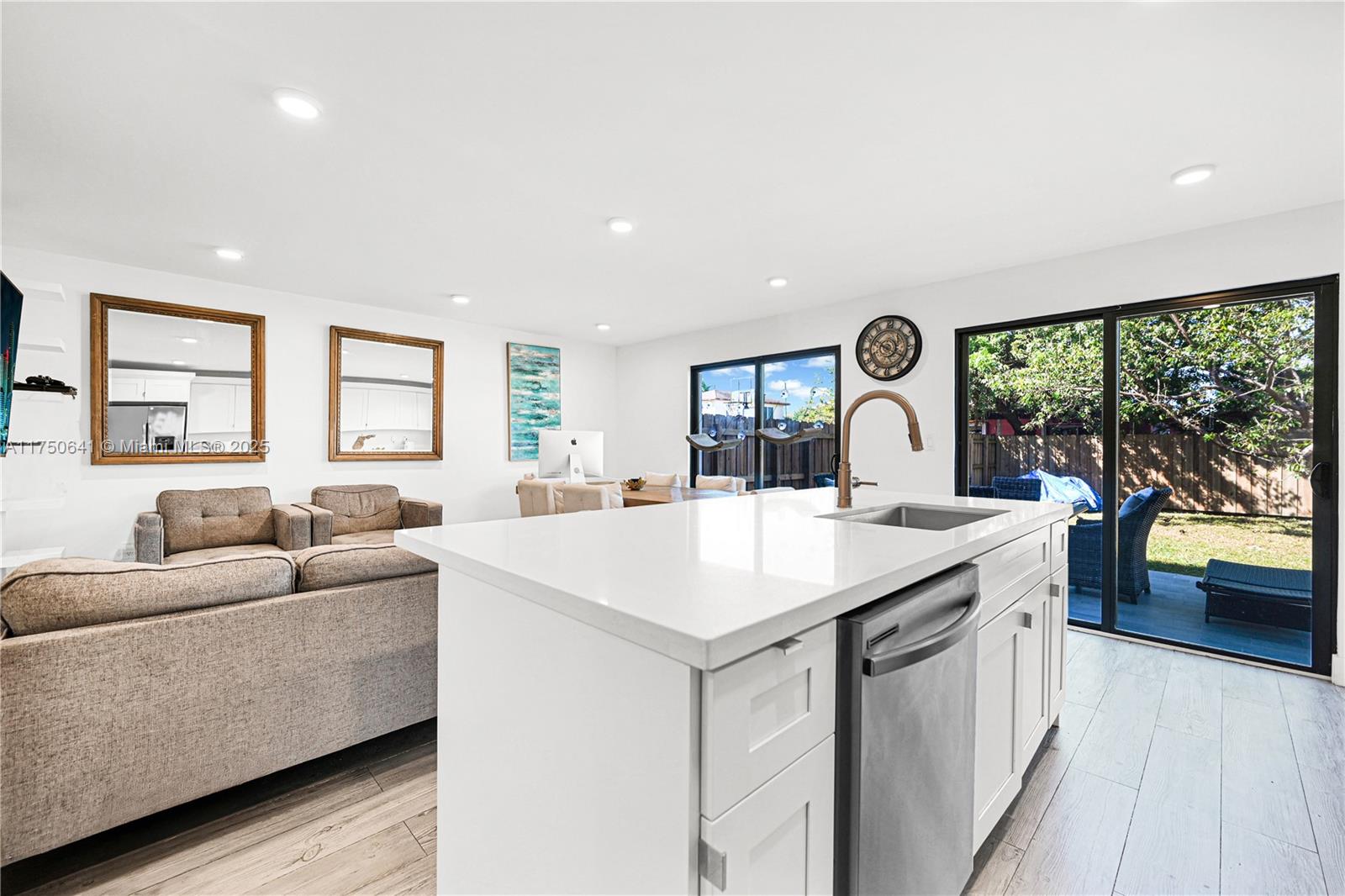 MAGIC CITY VILLAS I CONDO - Residential