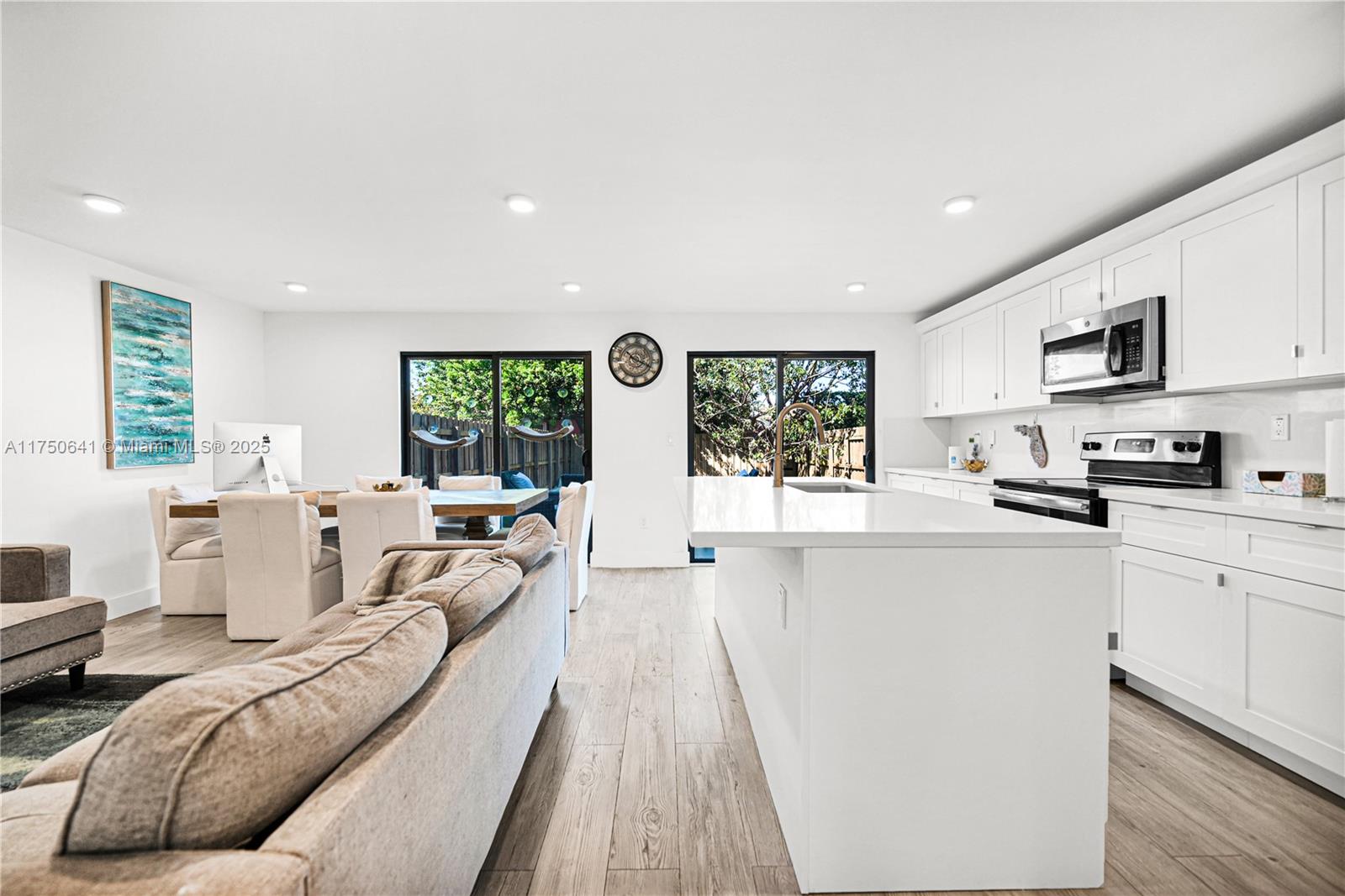 MAGIC CITY VILLAS I CONDO - Residential