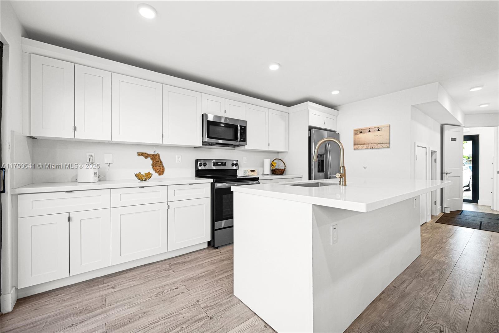 MAGIC CITY VILLAS I CONDO - Residential
