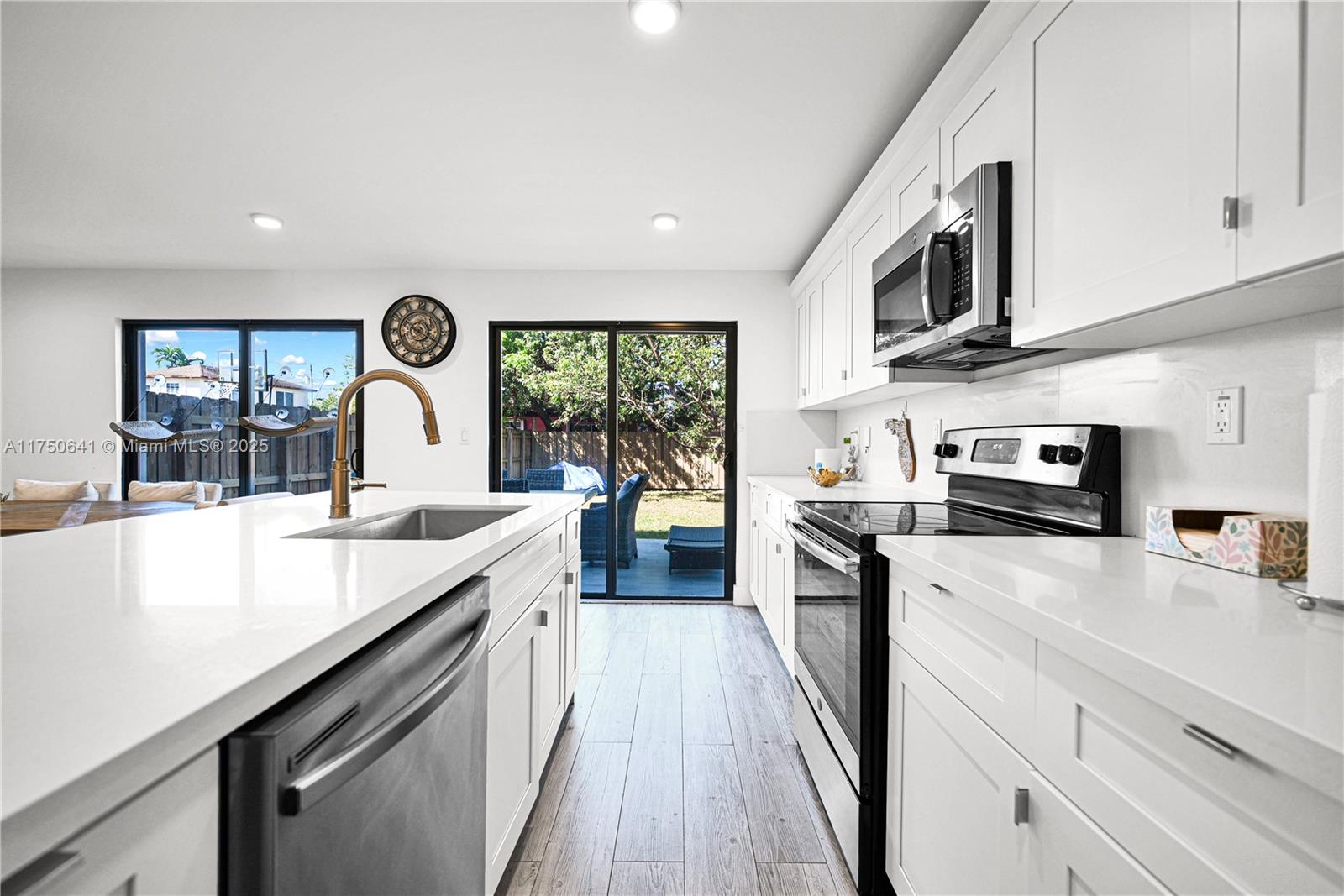 MAGIC CITY VILLAS I CONDO - Residential
