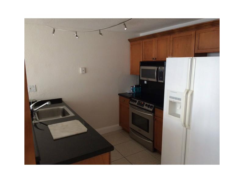 CHARTER CLUB CONDO - Residential Lease