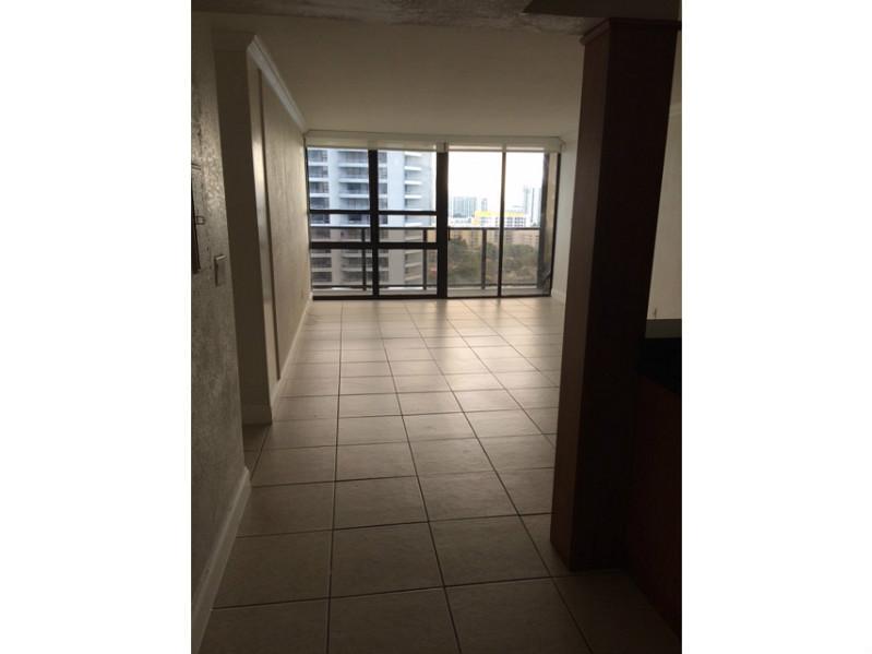 CHARTER CLUB CONDO - Residential Lease