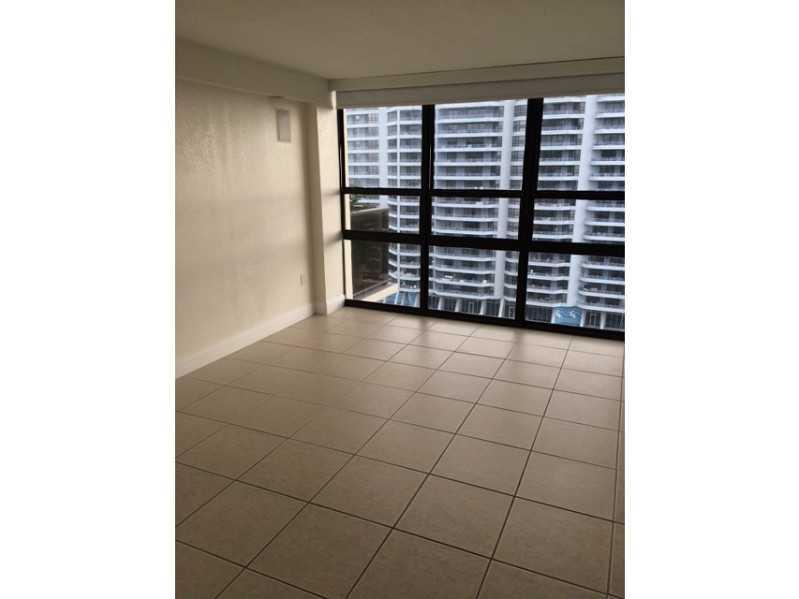 CHARTER CLUB CONDO - Residential Lease