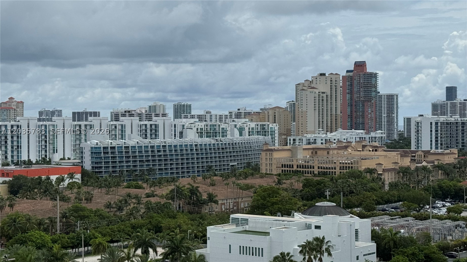 COMMODORE PLAZA CONDO - Residential