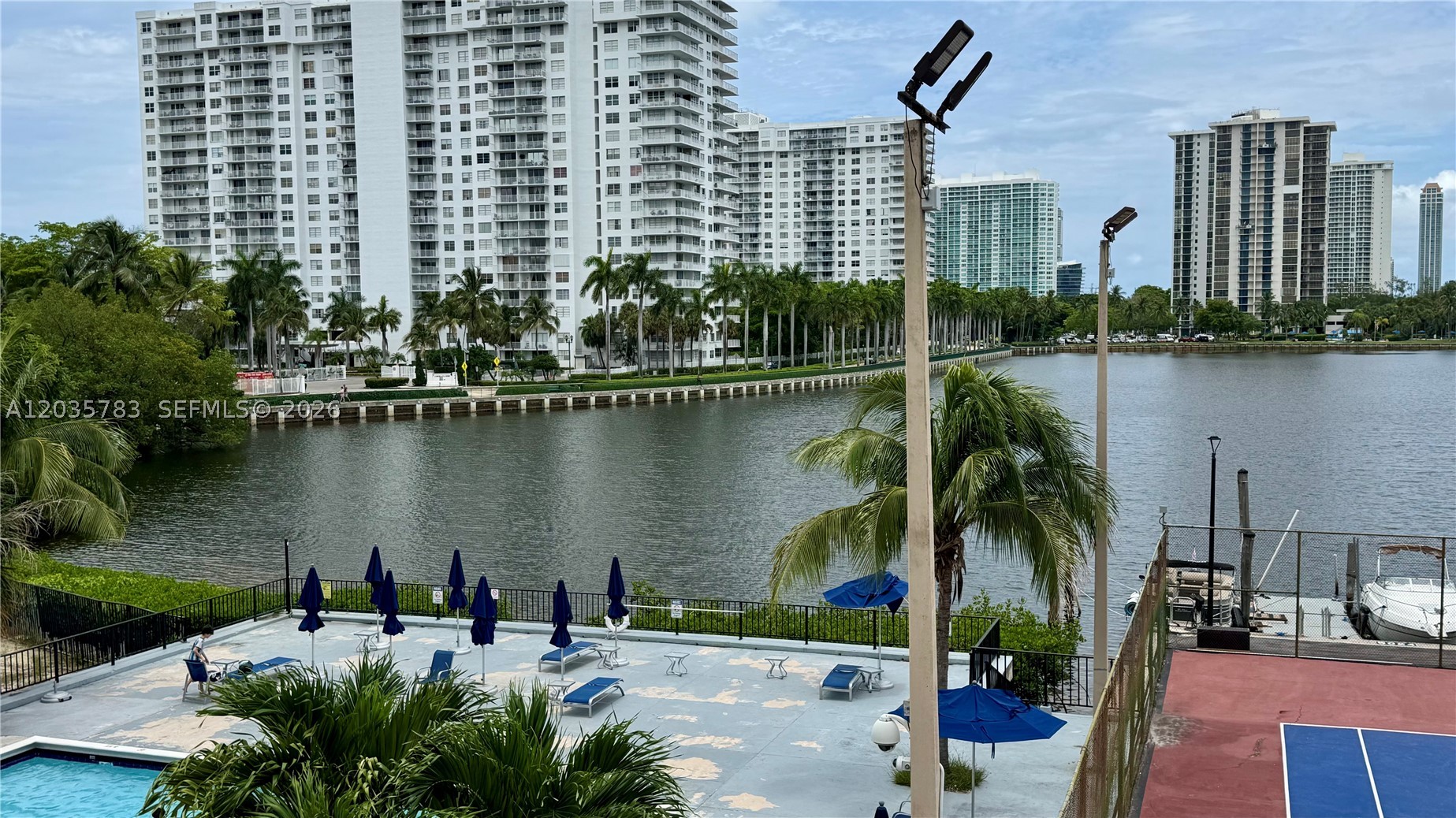 COMMODORE PLAZA CONDO - Residential