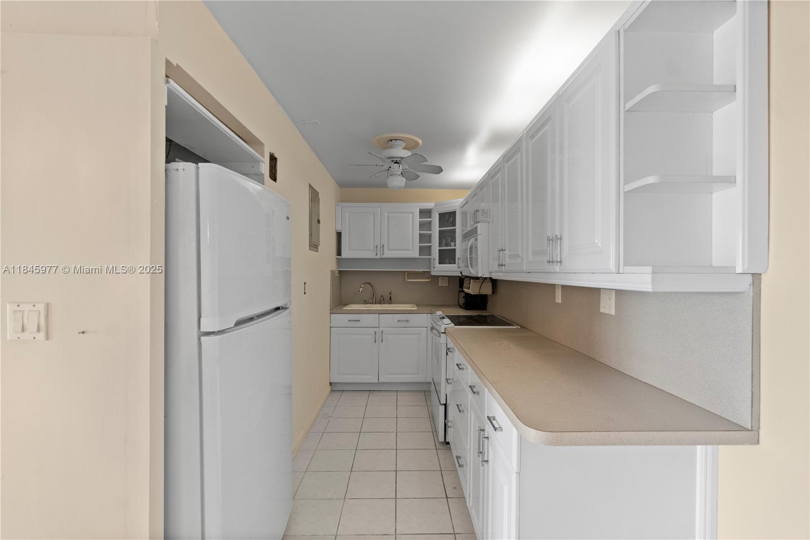 LEISURE BEACH CONDO - Residential