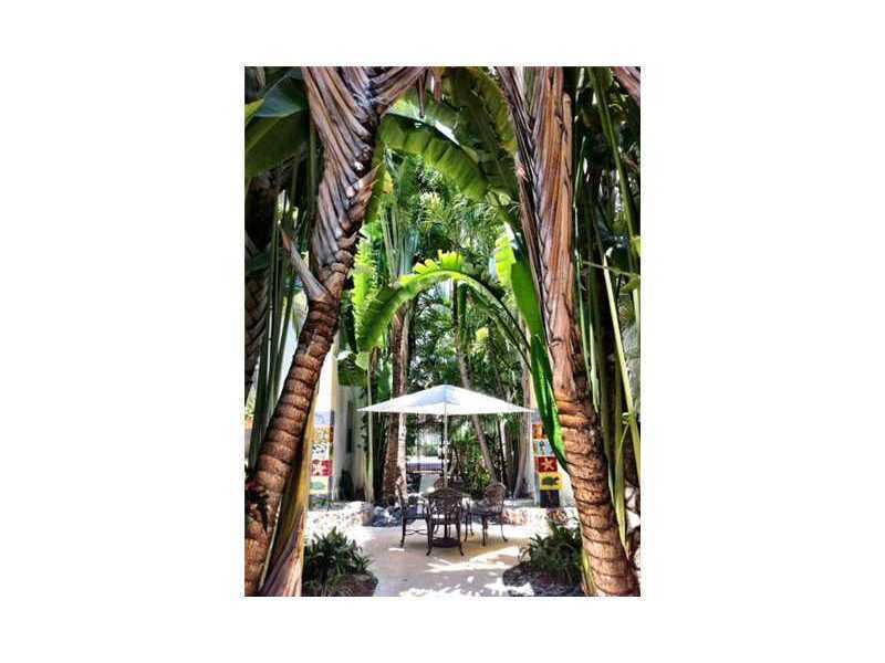 LES JARDINS OF SOUTH BEAC - Residential Lease