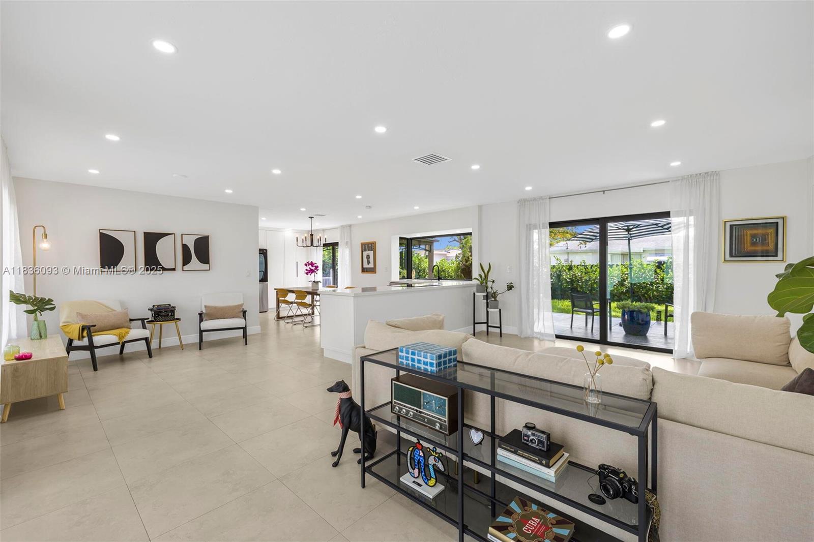 SOUTHERN ESTS 7TH ADDN SE - Residential