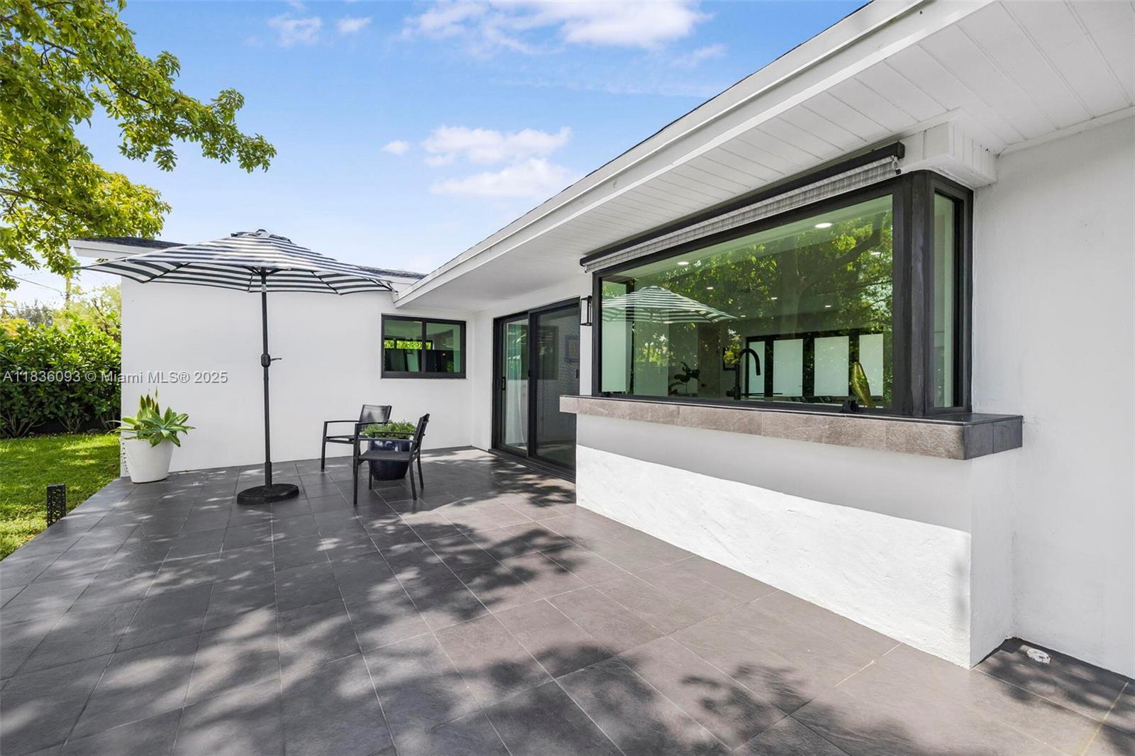 SOUTHERN ESTS 7TH ADDN SE - Residential