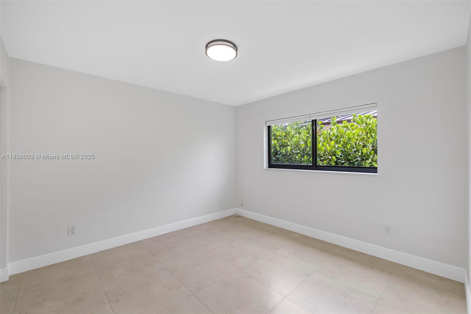 SOUTHERN ESTS 7TH ADDN SE - Residential