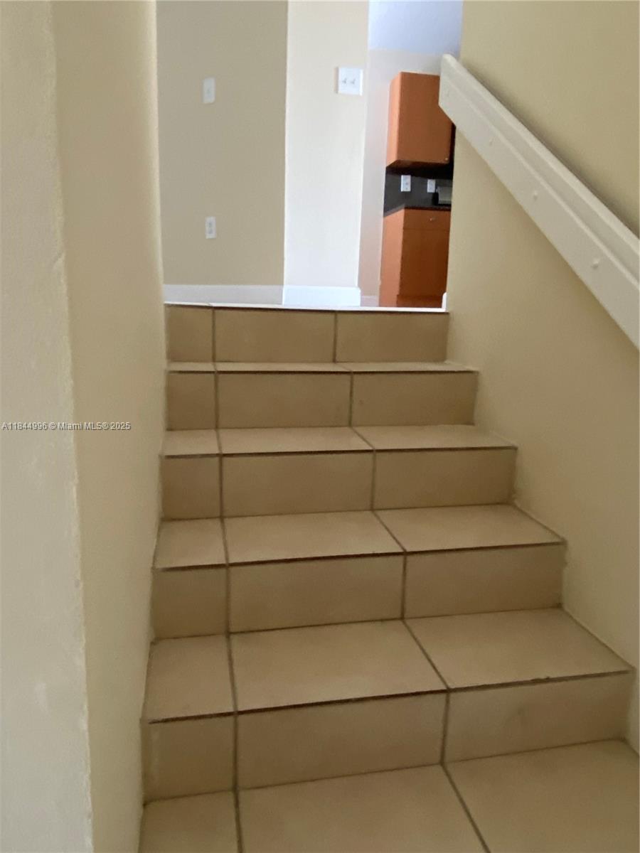 THE GREENS AT DORAL CONDO - Residential Lease