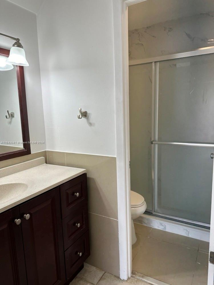 UNIVERSITY TRAIL CONDO - Residential Lease