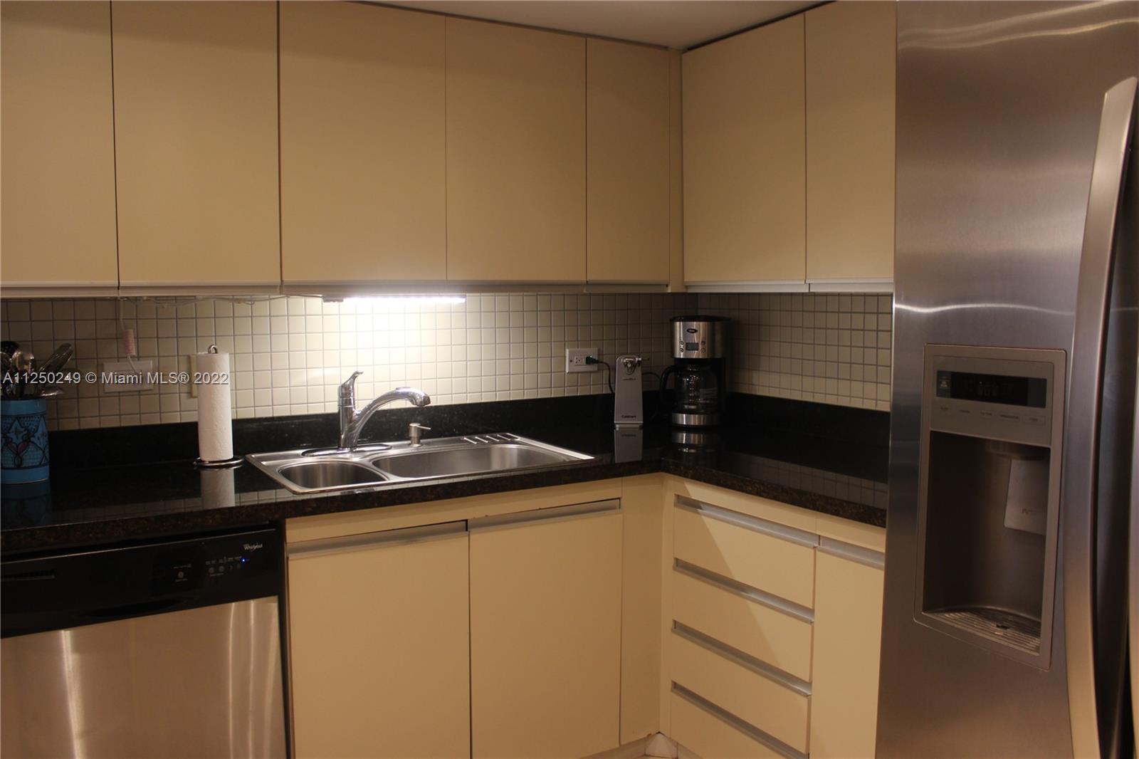 SUMMIT CONDO - Residential Lease