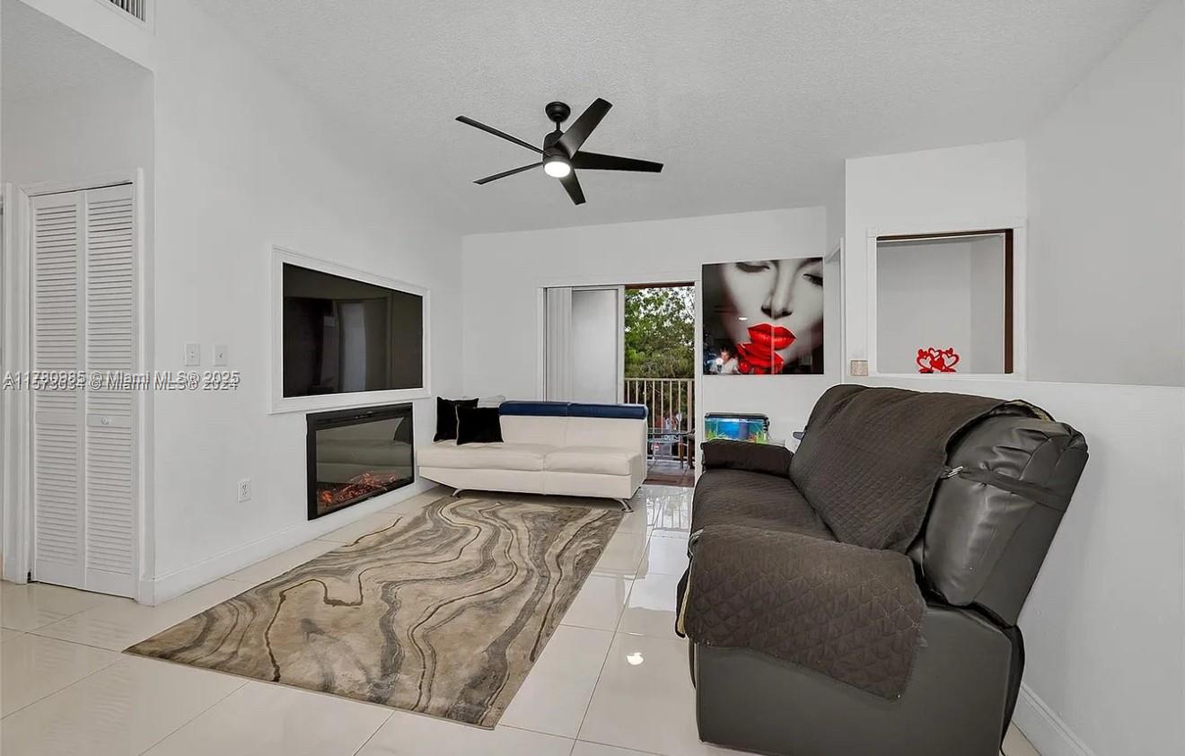 CONQUISTADOR VILLAS CONDO - Residential Lease