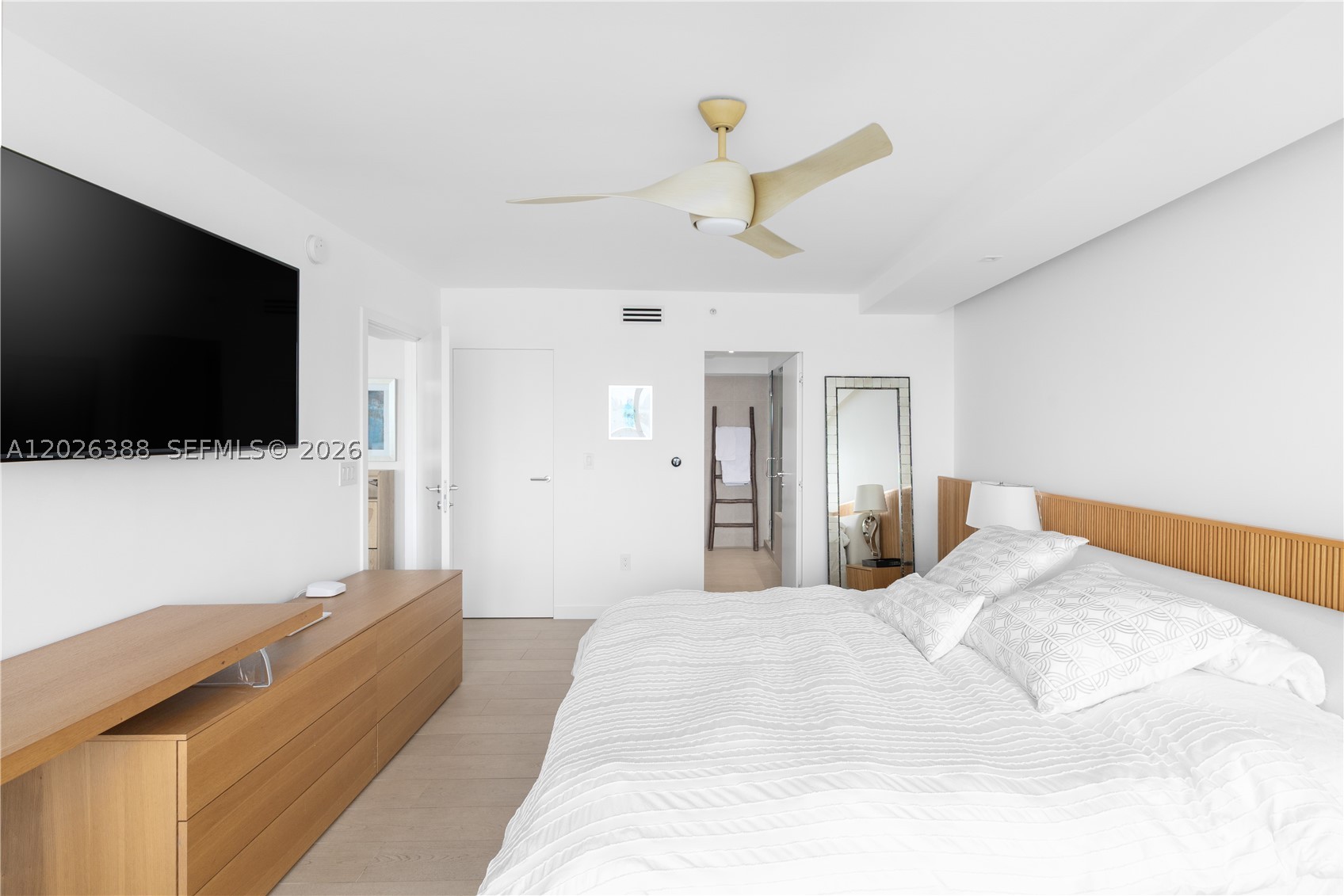 SUNSET HARBOUR - Residential