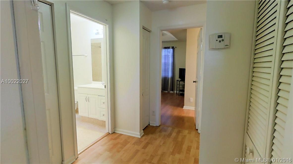 S & R Of Inverrary Prcl O - Residential