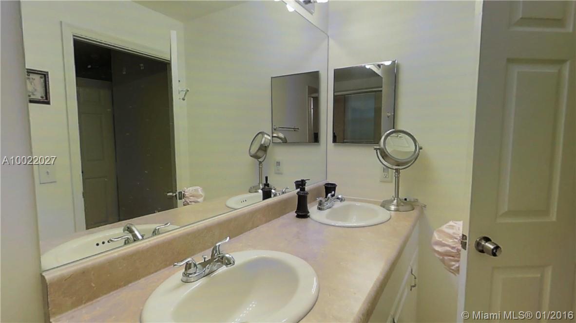 S & R Of Inverrary Prcl O - Residential