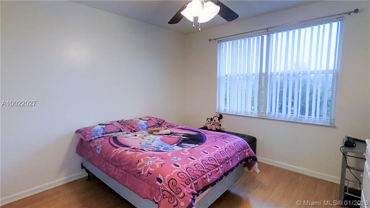 S & R Of Inverrary Prcl O - Residential