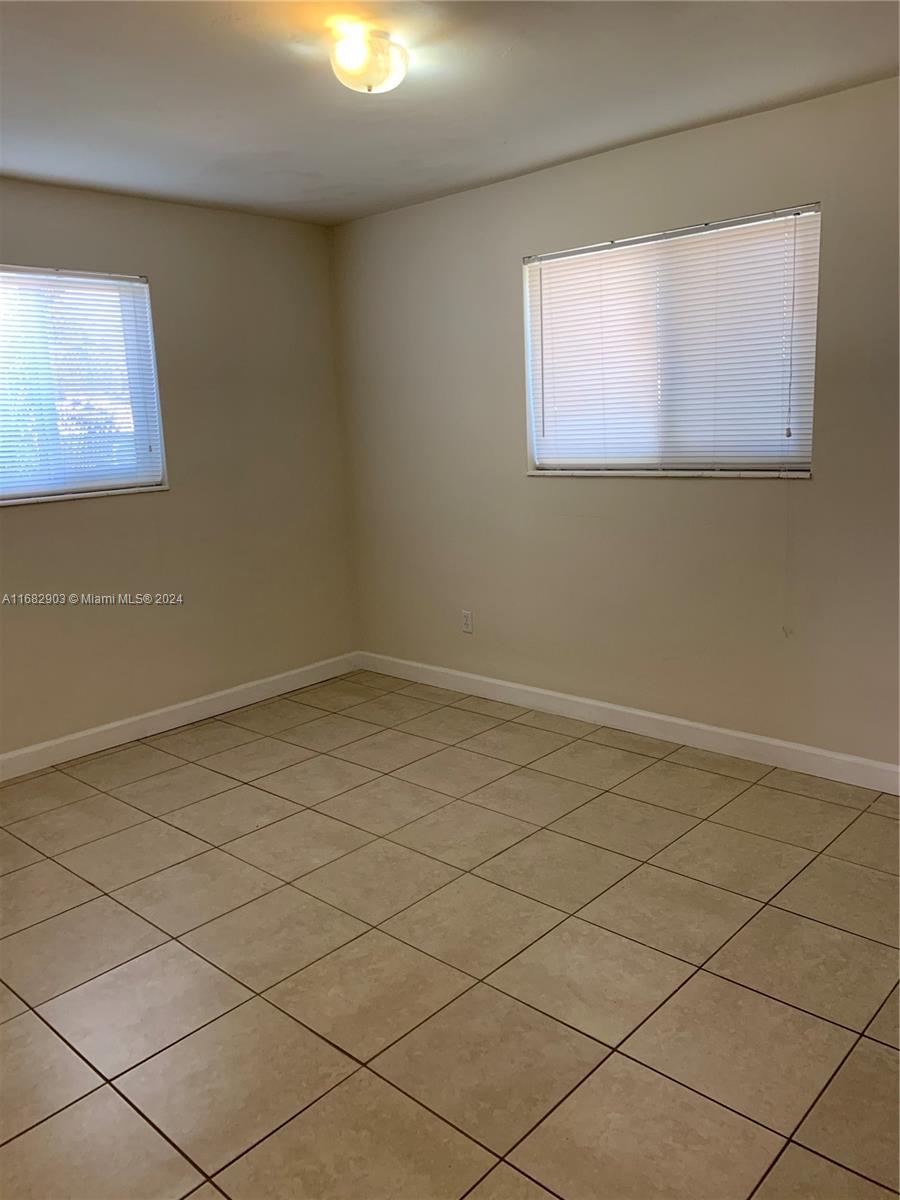 HIALEAH 17TH ADDN REV & A - Residential Lease