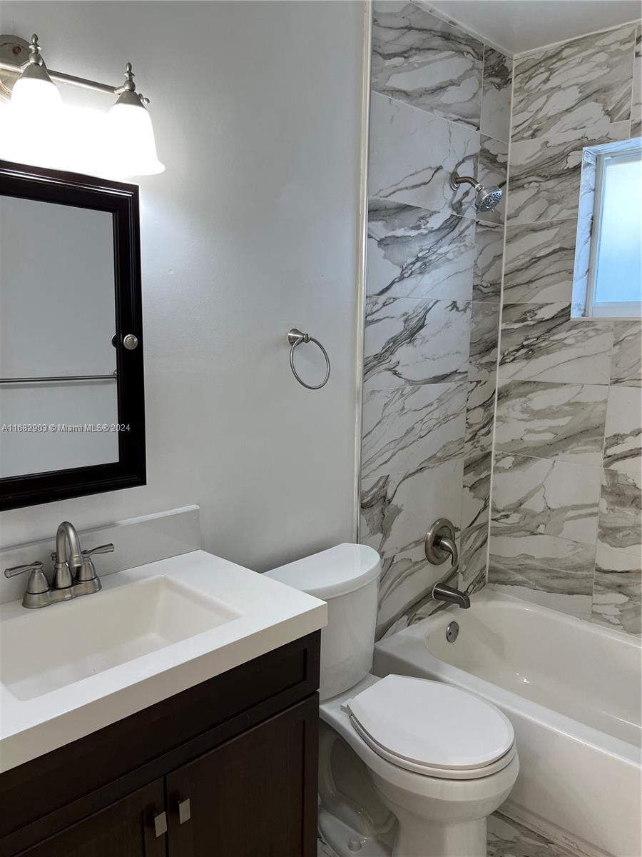 HIALEAH 17TH ADDN REV & A - Residential Lease