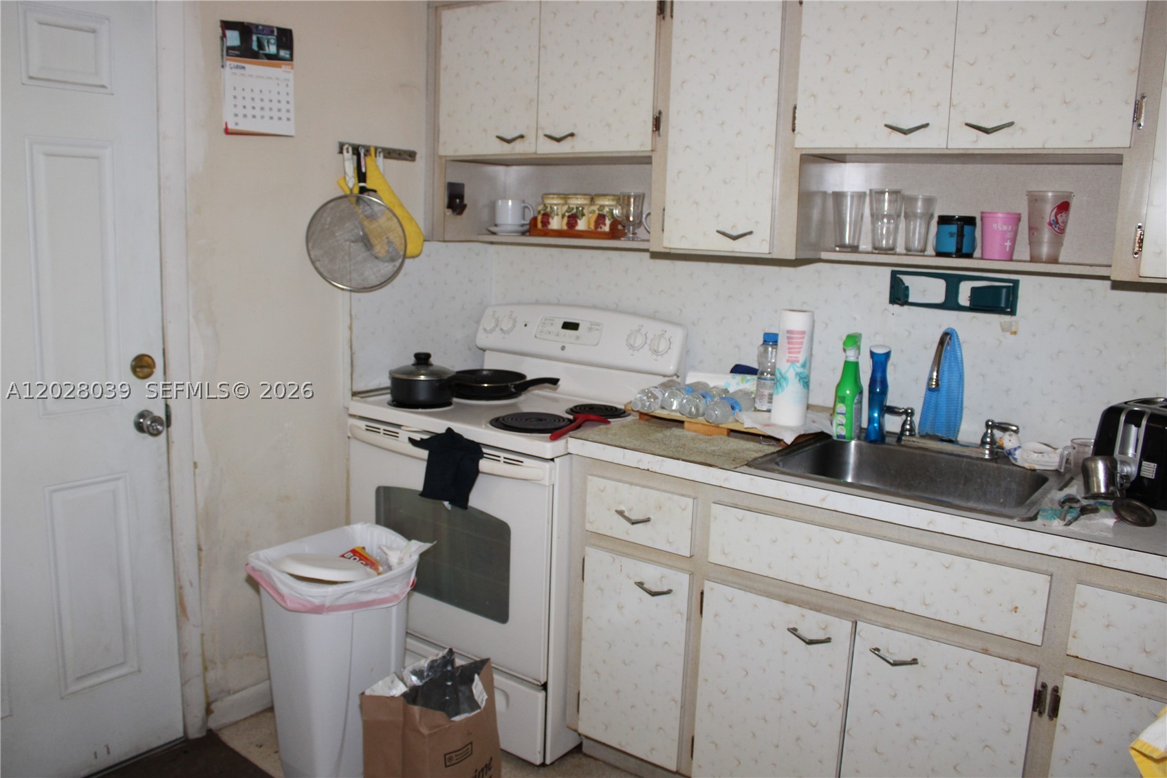 RIVERSIDE FARMS - Residential Income