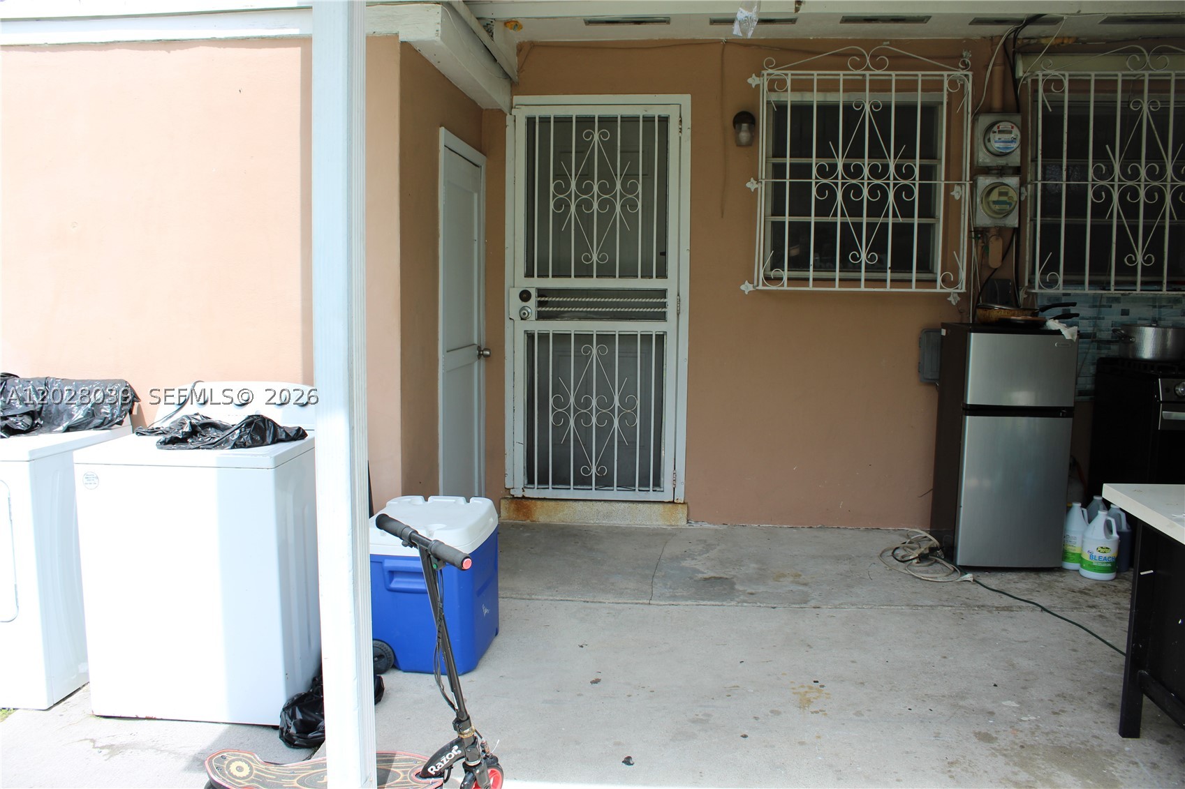 RIVERSIDE FARMS - Residential Income