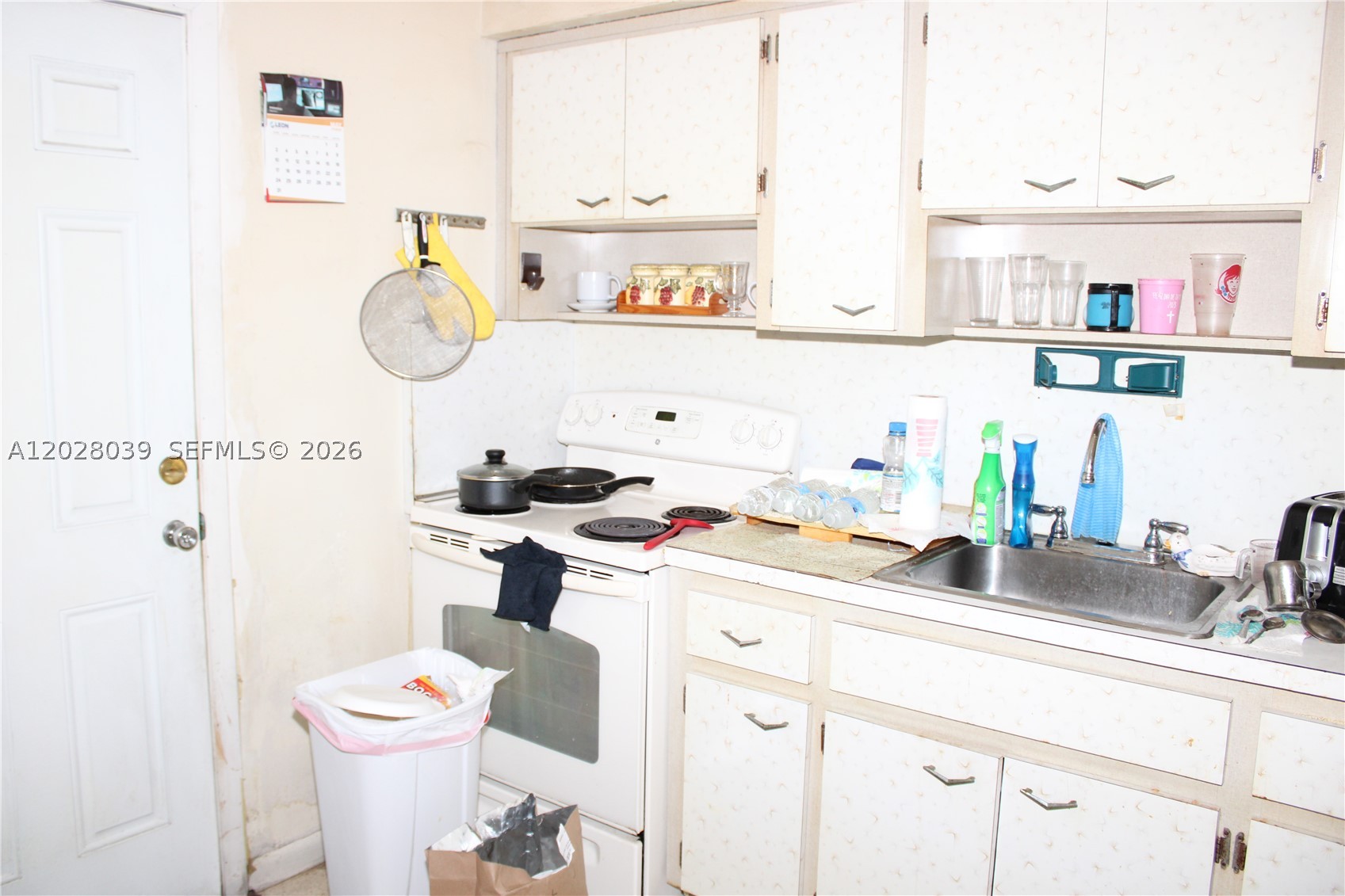 RIVERSIDE FARMS - Residential Income