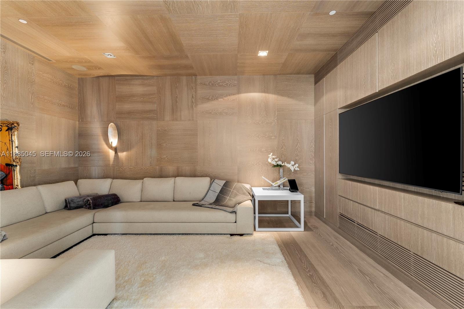 APOGEE CONDO - Residential