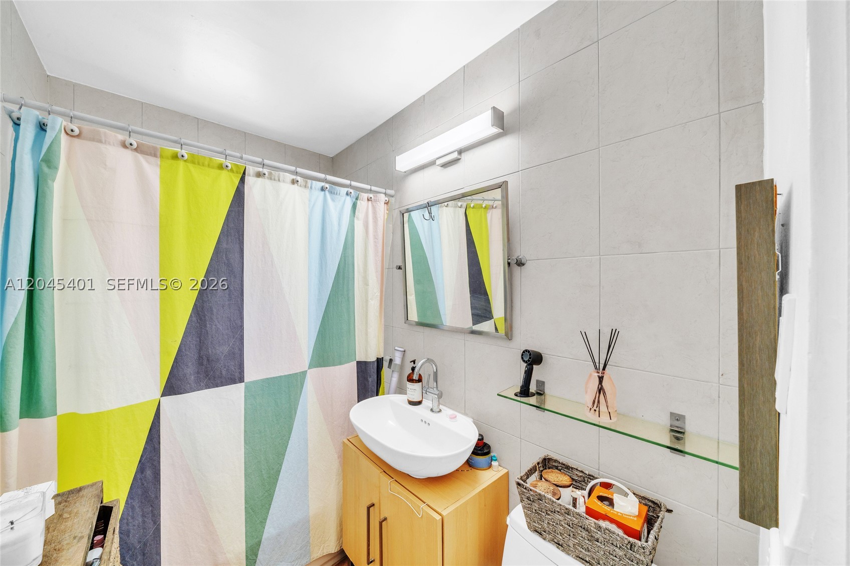 MERIDIAN BEACH CONDO - Residential
