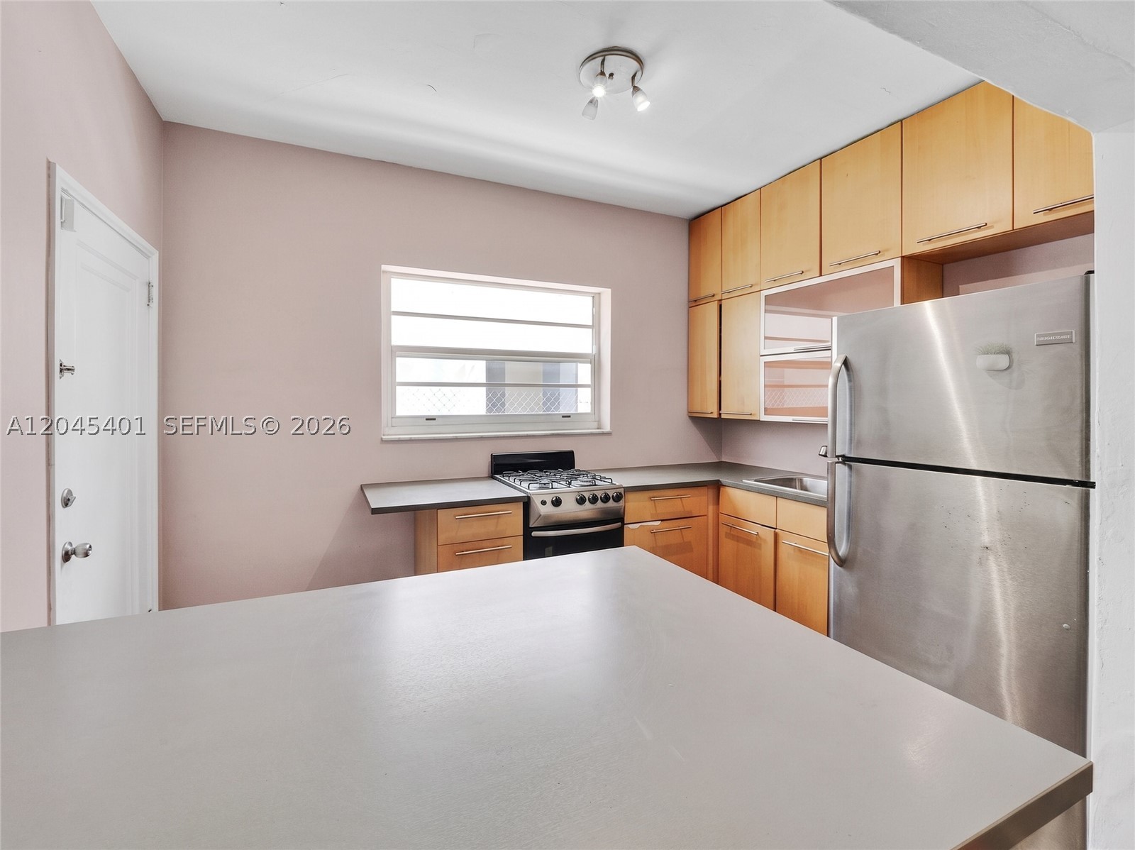 MERIDIAN BEACH CONDO - Residential