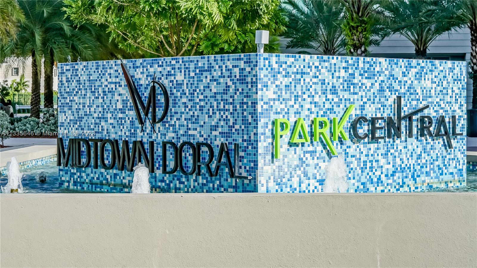 Beautiful and modern 3BR/3Bth corner unit at Midtown Doral. Unit features porcelain floors, elegant and open kitchen with SS Bosch appliances and quartz counter top, impact resistant sliding doors. Easy access to Turnpike, Dolphin and Palmetto. Close proximity to restaurants, entertainment and shopping. Great schools!. 
Tenant must pay the Association Deposit with a money order.