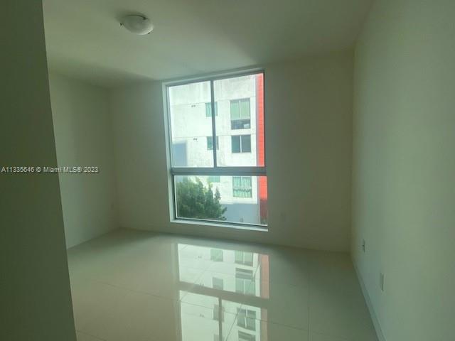 MIDTOWN DORAL - Residential Lease