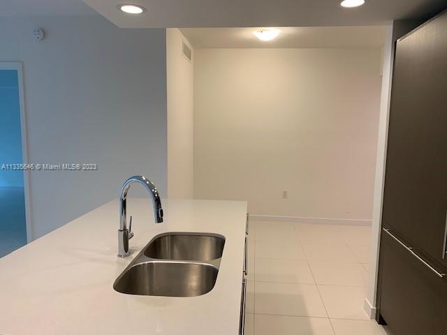 MIDTOWN DORAL - Residential Lease