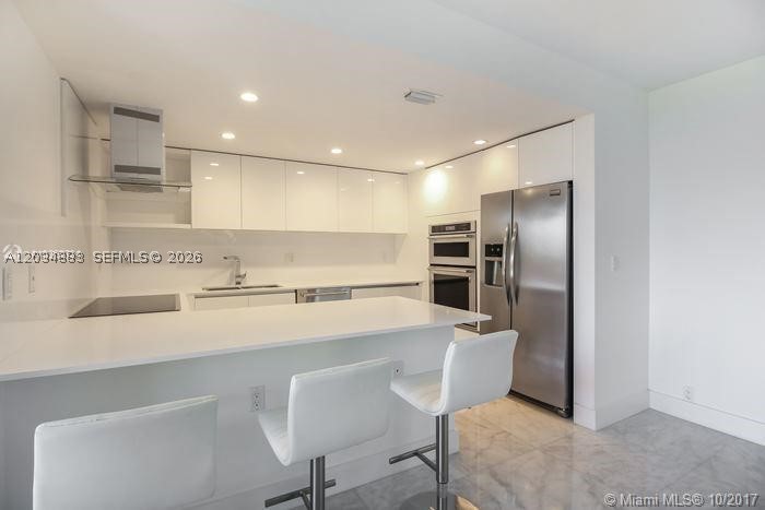KEY COLONY NO 4 CONDO - Residential Lease