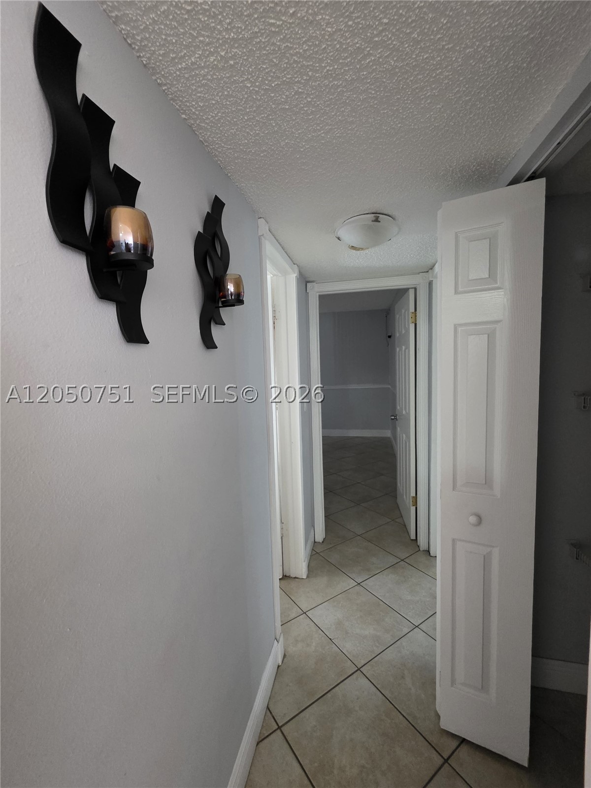 CASA DEL SOL CONDO - Residential Lease