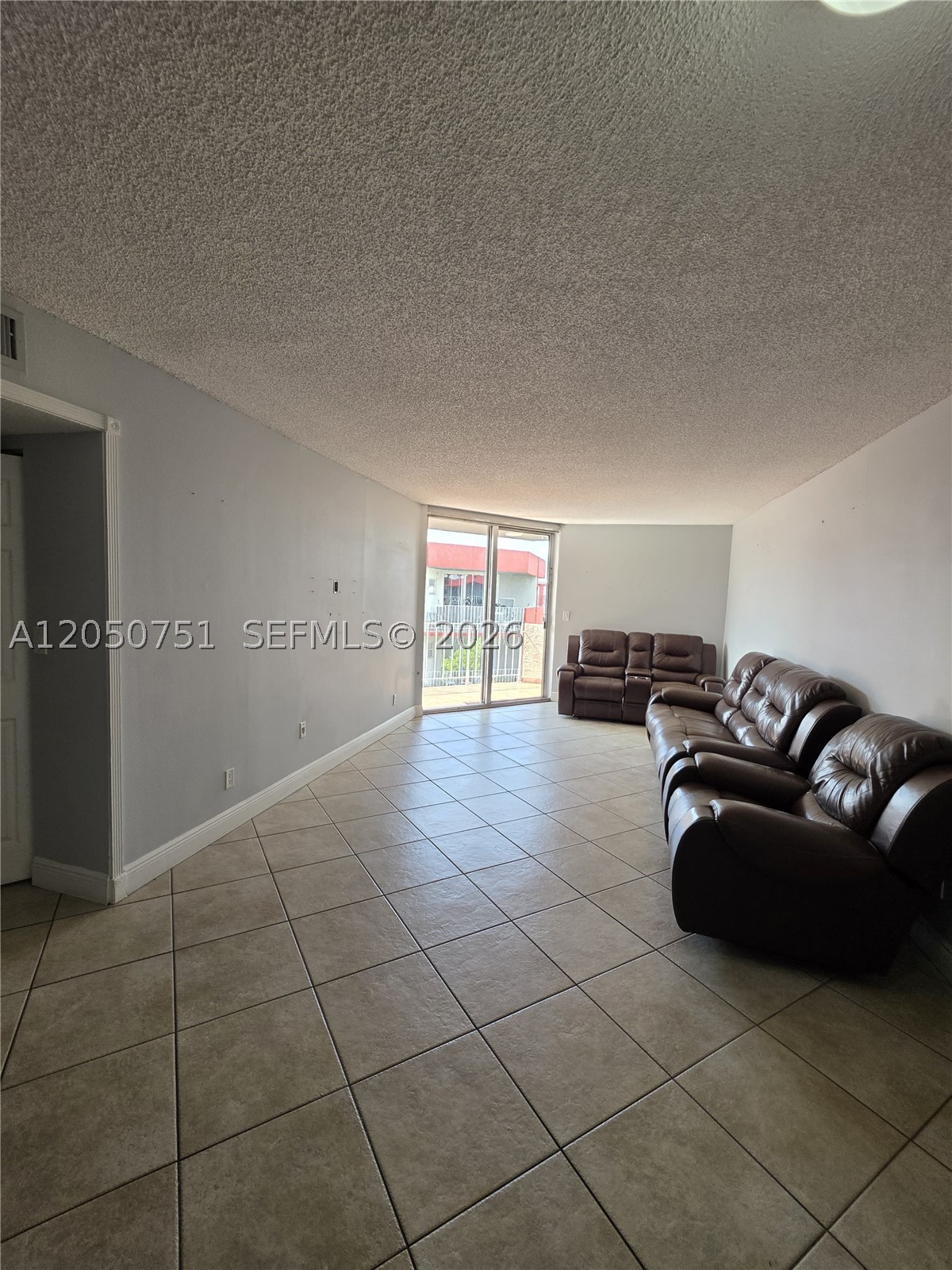 CASA DEL SOL CONDO - Residential Lease