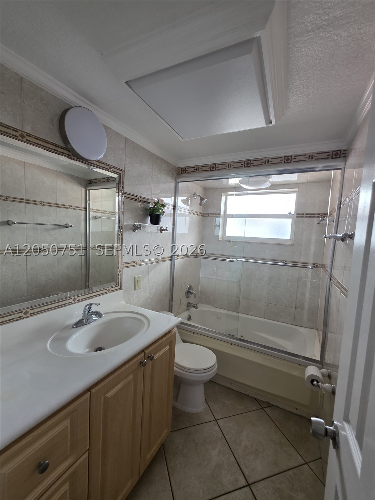 CASA DEL SOL CONDO - Residential Lease