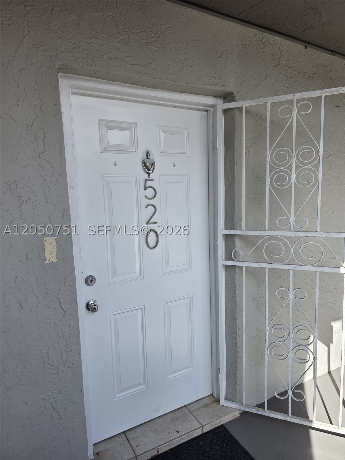 CASA DEL SOL CONDO - Residential Lease