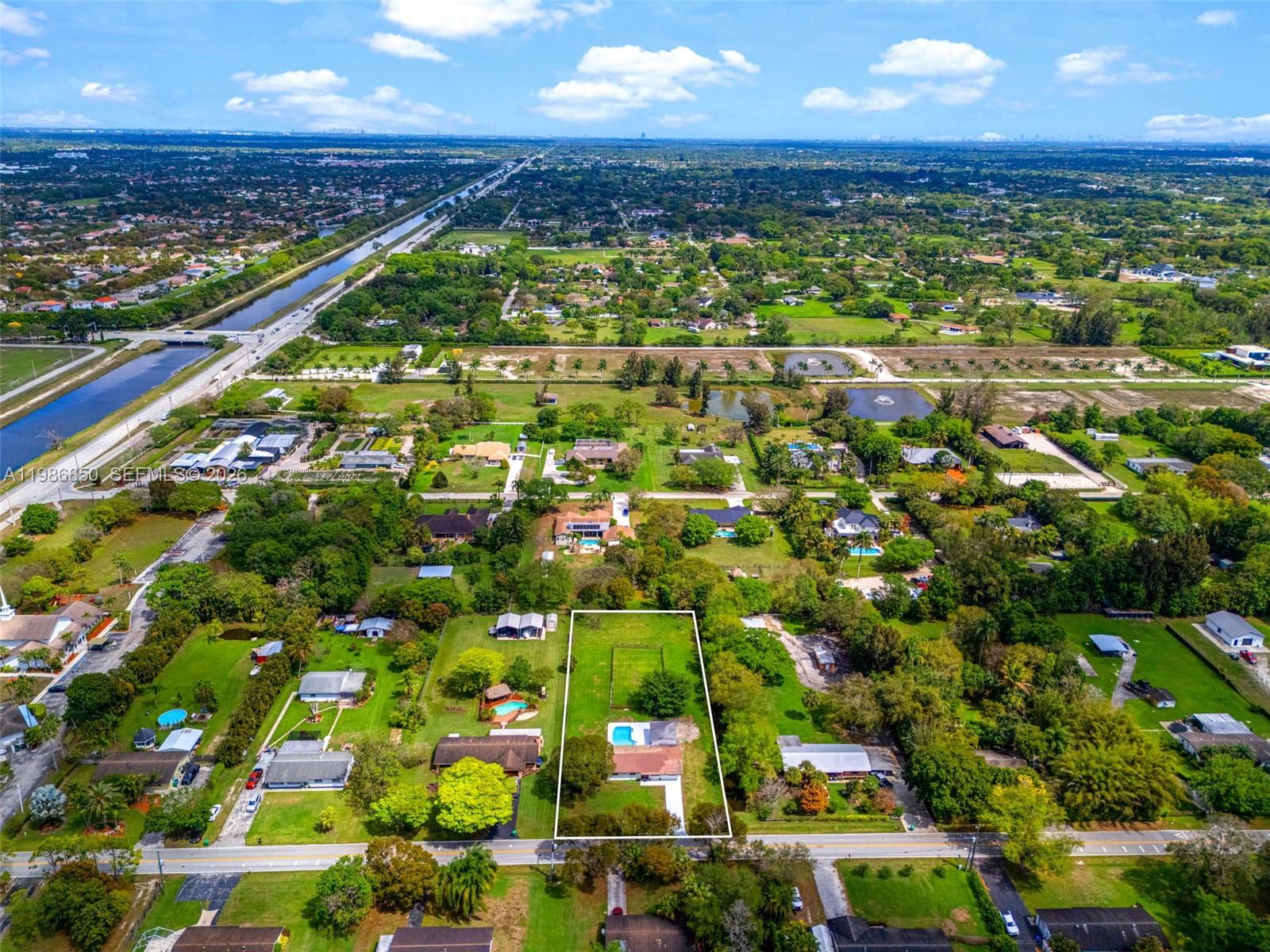 ALAMO COUNTRY ESTATES - Residential