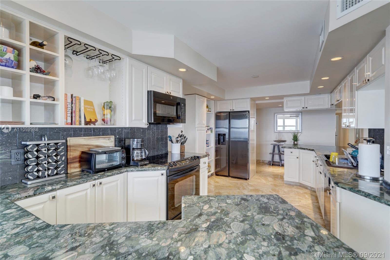 SOUTHPOINT CONDO - Residential Lease