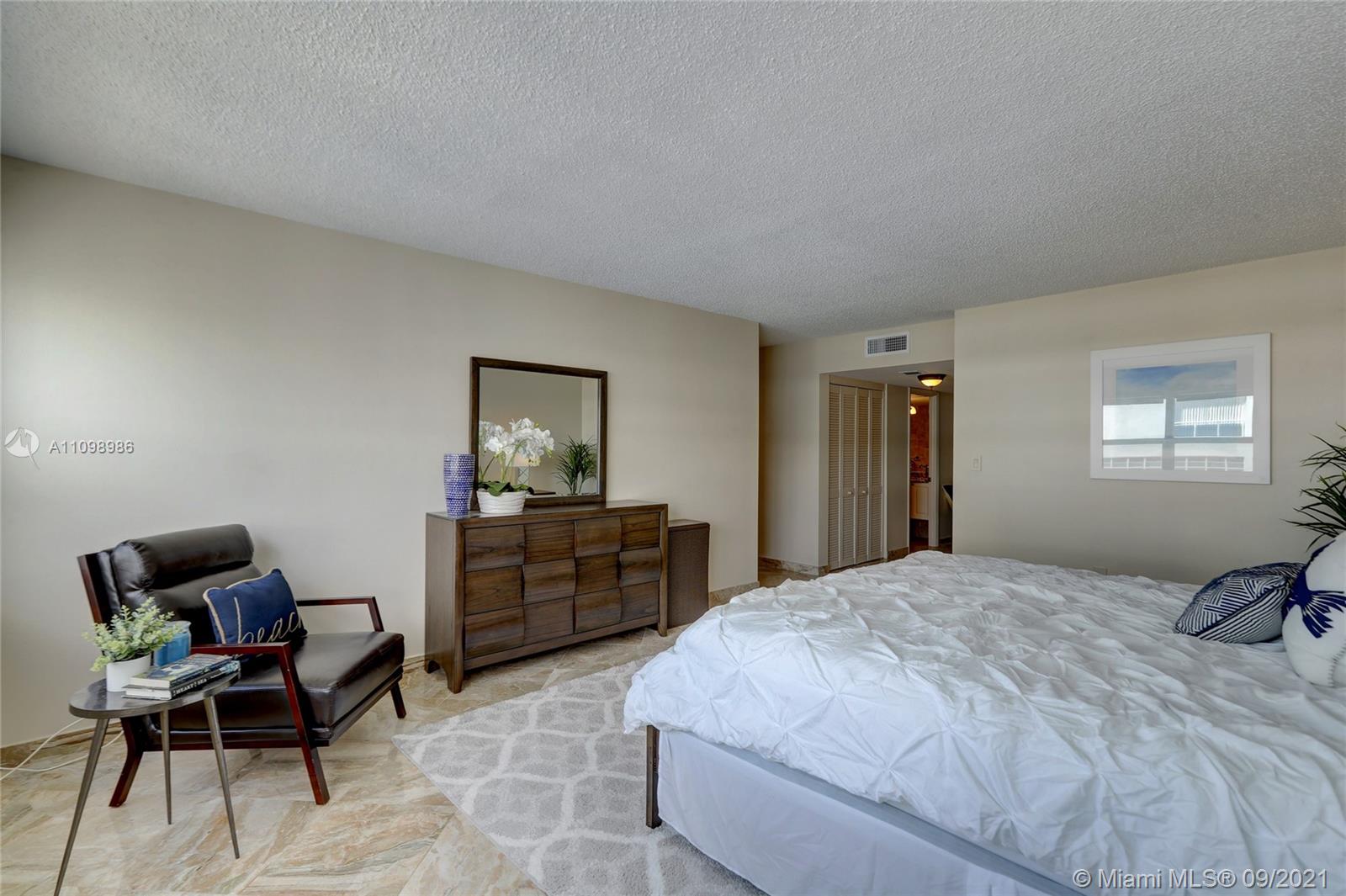 SOUTHPOINT CONDO - Residential Lease